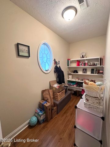 105 Floyd Ct, Bardstown, KY 40004