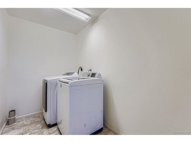 19102 E 55th Pl, Denver, CO 80249