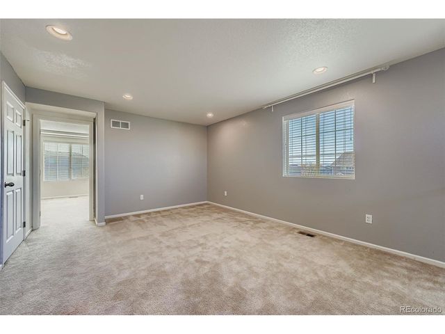 19102 E 55th Pl, Denver, CO 80249