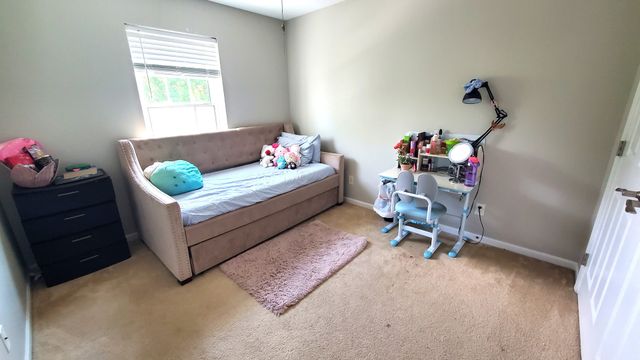 40W216 Chapman Court, Geneva, IL 60134
