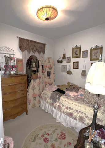 4207 N Drake Avenue, Chicago, IL 60618