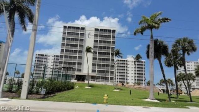 7146 Estero BLVD 410, Fort Myers Beach, FL 33931