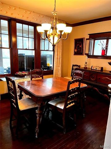 2825 Charbonier Road, Florissant, MO 63031