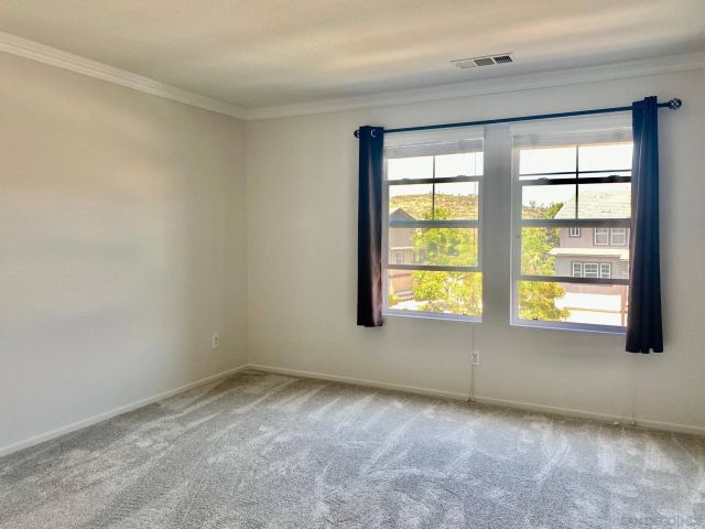 16915 Hutchins Lndg 57, San Diego, CA 92127