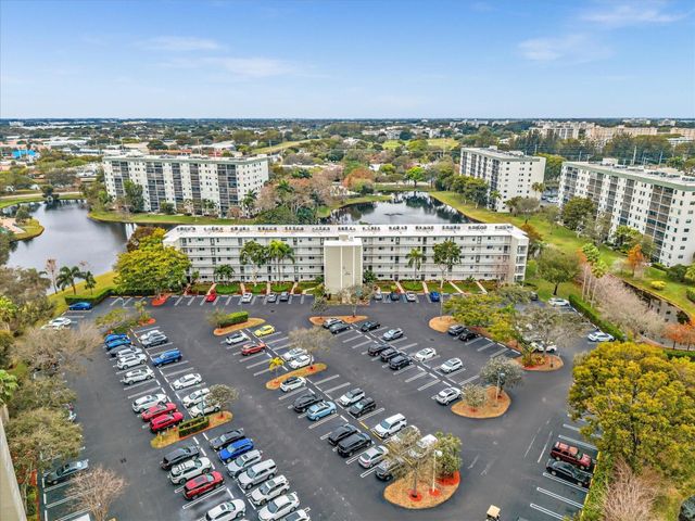 2236 N Cypress Bend Drive 107, Pompano Beach, FL 33069