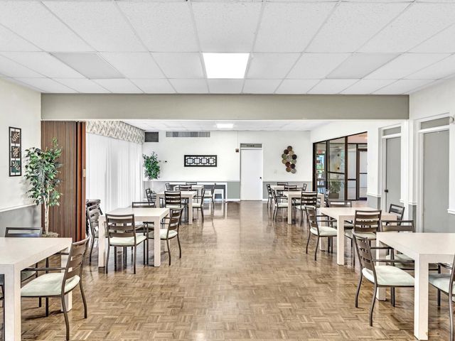 2236 N Cypress Bend Drive 107, Pompano Beach, FL 33069