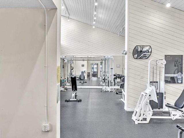 2236 N Cypress Bend Drive 107, Pompano Beach, FL 33069