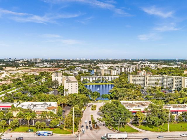 2236 N Cypress Bend Drive 107, Pompano Beach, FL 33069