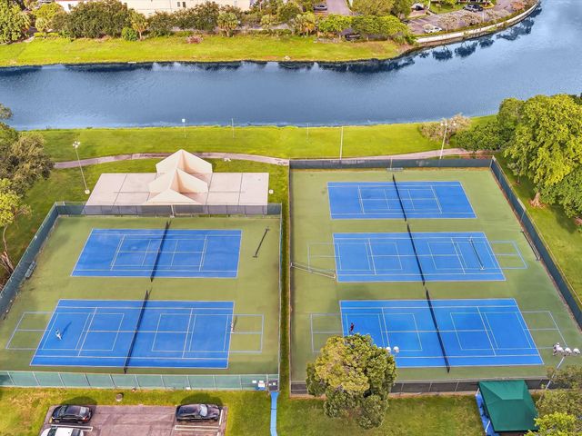 2236 N Cypress Bend Drive 107, Pompano Beach, FL 33069
