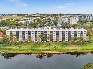 2236 N Cypress Bend Drive 107, Pompano Beach, FL 33069