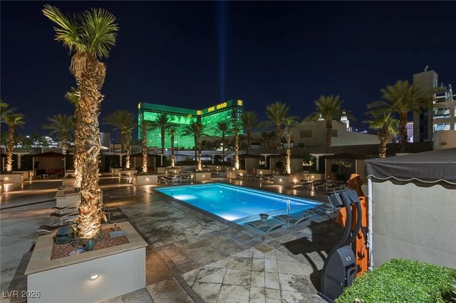 135 East Harmon Avenue 2720, Las Vegas, NV 89109