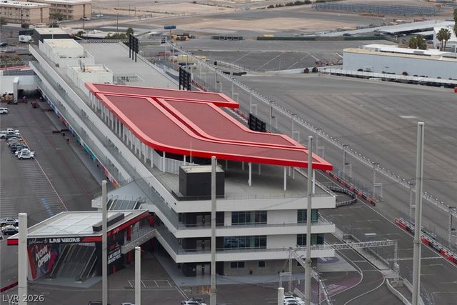 135 East Harmon Avenue 2720, Las Vegas, NV 89109