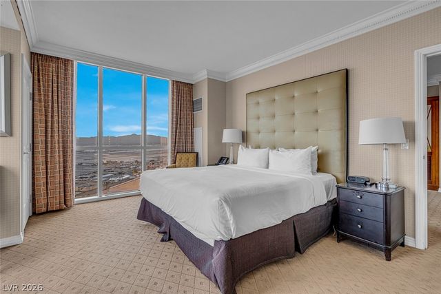 135 East Harmon Avenue 2720, Las Vegas, NV 89109