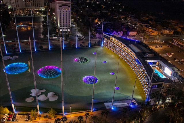 135 East Harmon Avenue 2720, Las Vegas, NV 89109