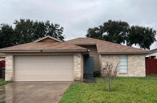 2333 Manitoba Dr, Corpus Christi, TX 78418