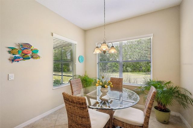 11718 FOREST PARK CIRCLE, Bradenton, FL 34211