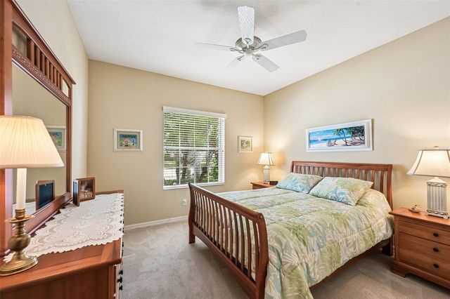 11718 FOREST PARK CIRCLE, Bradenton, FL 34211