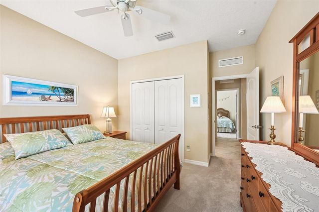 11718 FOREST PARK CIRCLE, Bradenton, FL 34211