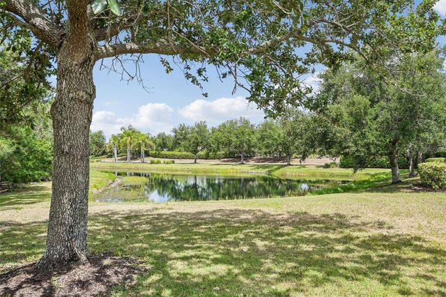 11718 FOREST PARK CIRCLE, Bradenton, FL 34211