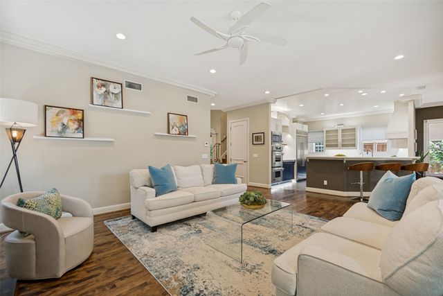 6122 Bryan Parkway, Dallas, TX 75206