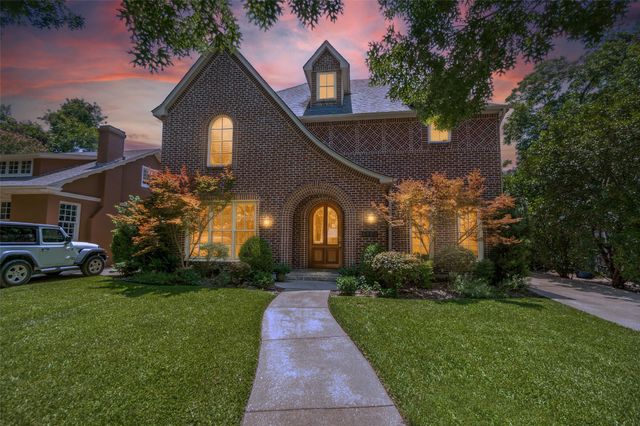6122 Bryan Parkway, Dallas, TX 75206
