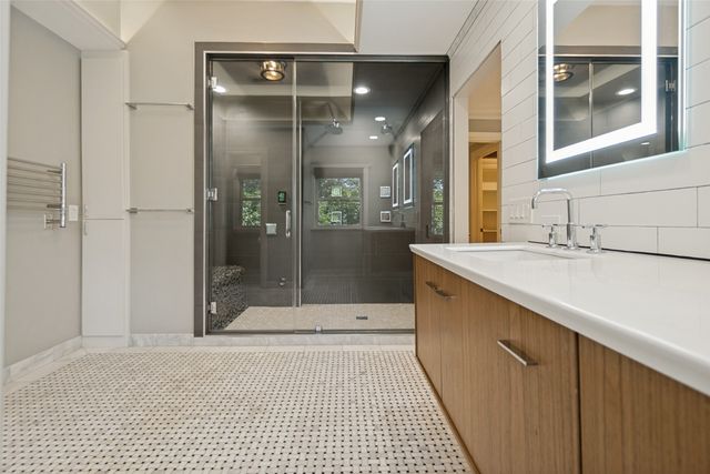 6122 Bryan Parkway, Dallas, TX 75206