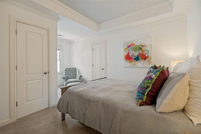 6122 Bryan Parkway, Dallas, TX 75206