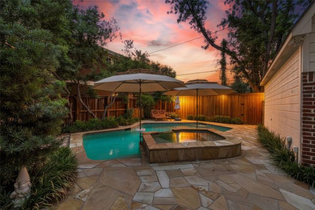 6122 Bryan Parkway, Dallas, TX 75206