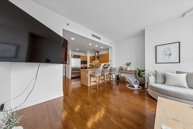 401 N WABASH Avenue 45D, Chicago, IL 60611