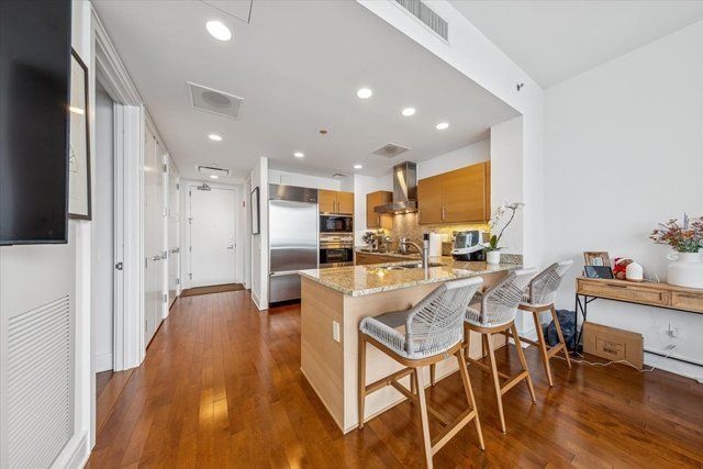 401 N WABASH Avenue 45D, Chicago, IL 60611