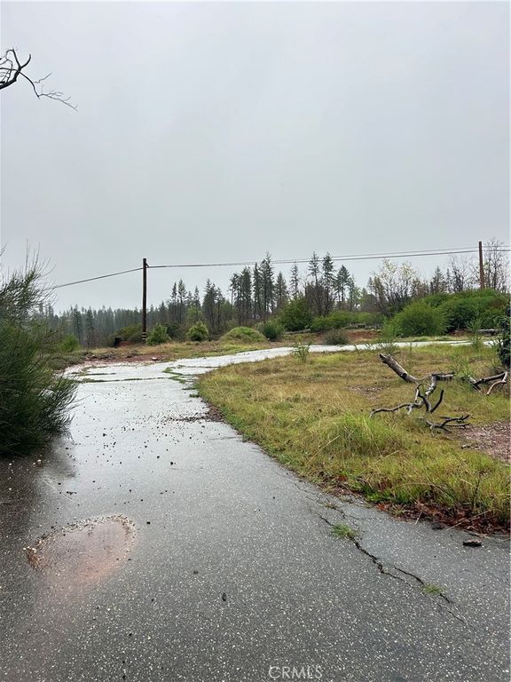 Image 3 of property listing at 1615 Pearson, Paradise, CA 95969