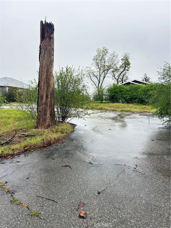 Image 5 of property listing at 1615 Pearson, Paradise, CA 95969