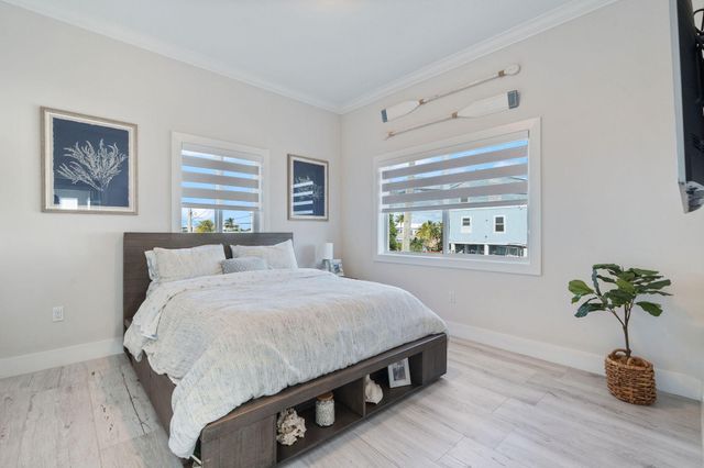 254 Lower Matecumbe Road, Key Largo, FL 33037