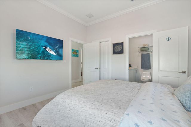 254 Lower Matecumbe Road, Key Largo, FL 33037