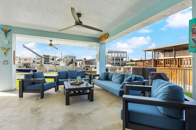 254 Lower Matecumbe Road, Key Largo, FL 33037