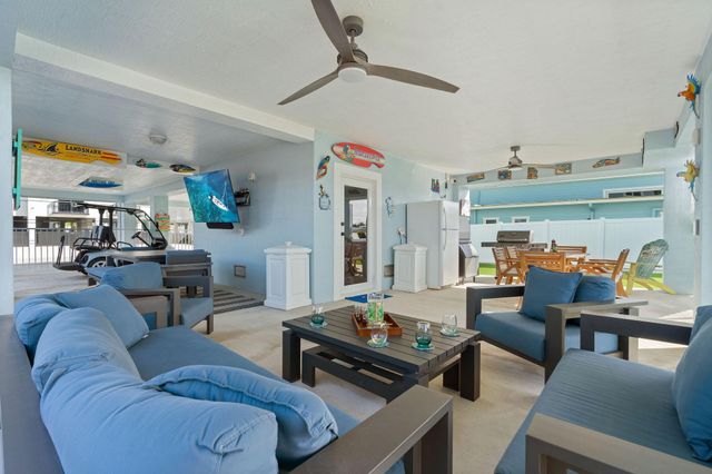 254 Lower Matecumbe Road, Key Largo, FL 33037