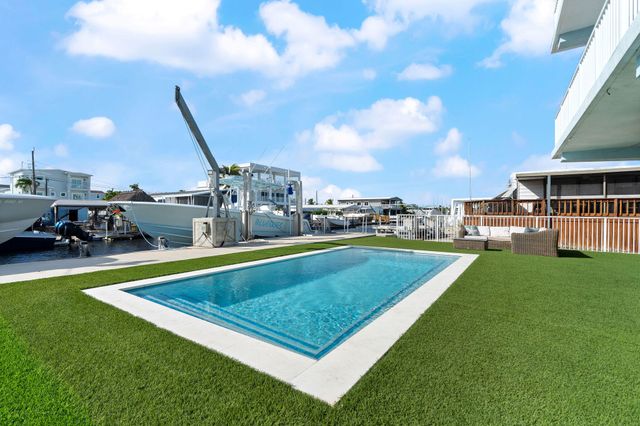 254 Lower Matecumbe Road, Key Largo, FL 33037