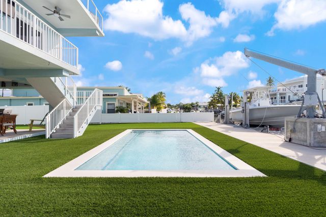 254 Lower Matecumbe Road, Key Largo, FL 33037