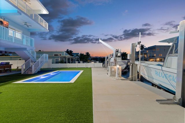 254 Lower Matecumbe Road, Key Largo, FL 33037