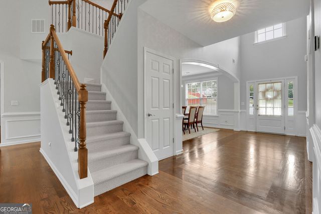 923 Van Briggle Path NE, Sugar Hill, GA 30518
