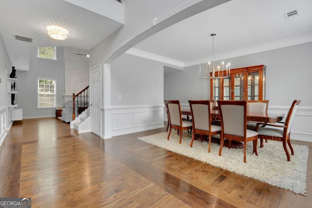 923 Van Briggle Path NE, Sugar Hill, GA 30518