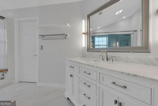 923 Van Briggle Path NE, Sugar Hill, GA 30518