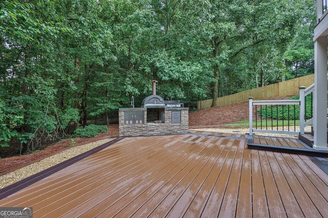 923 Van Briggle Path NE, Sugar Hill, GA 30518