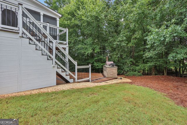923 Van Briggle Path NE, Sugar Hill, GA 30518