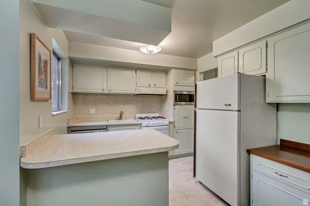 2220 E MURRAY HOLLADAY RD #223, Holladay, UT 84117 — photo 4