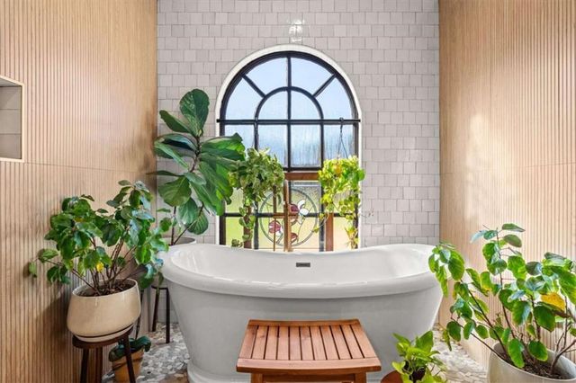 109 Briarwood Drive, Carrollton, GA 30117