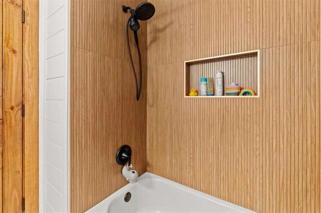 109 Briarwood Drive, Carrollton, GA 30117