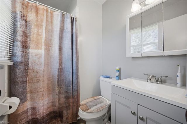 1804 Randall CT, Virginia Beach, VA 23464