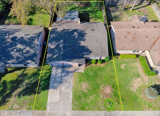 5015 Adonis Drive, Spring, TX 77373