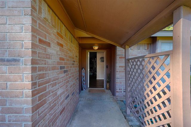 5015 Adonis Drive, Spring, TX 77373